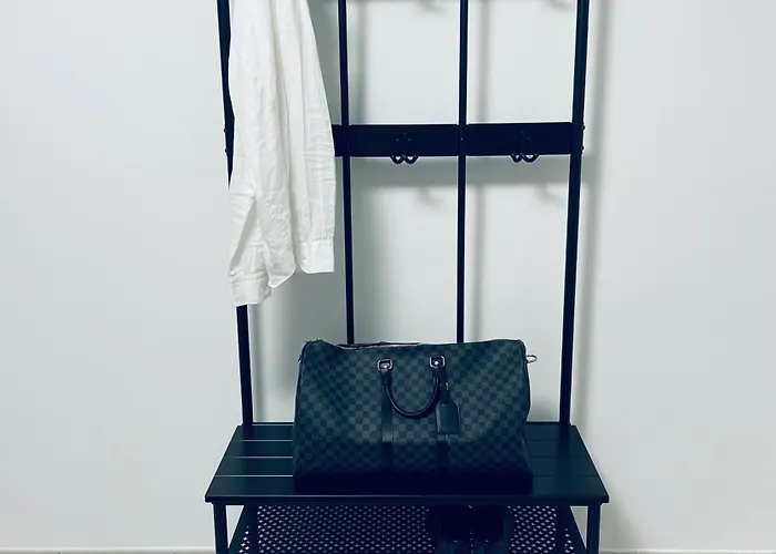 Апартаменты Cinecitta Signature - Emilia *